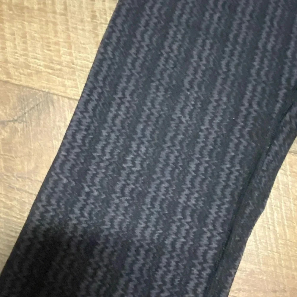 Lululemon Wunder Under Ziggy Wee August Inkwell Capri Athletic Leggings Size 8 - Picture 3 of 5